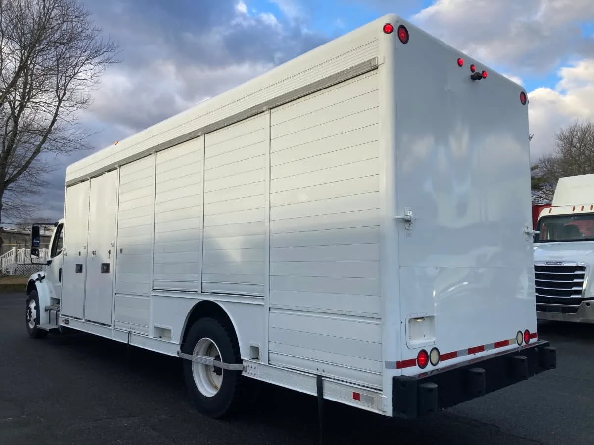 2014 Freightliner M2 106 in Springfield, MA — photo 6