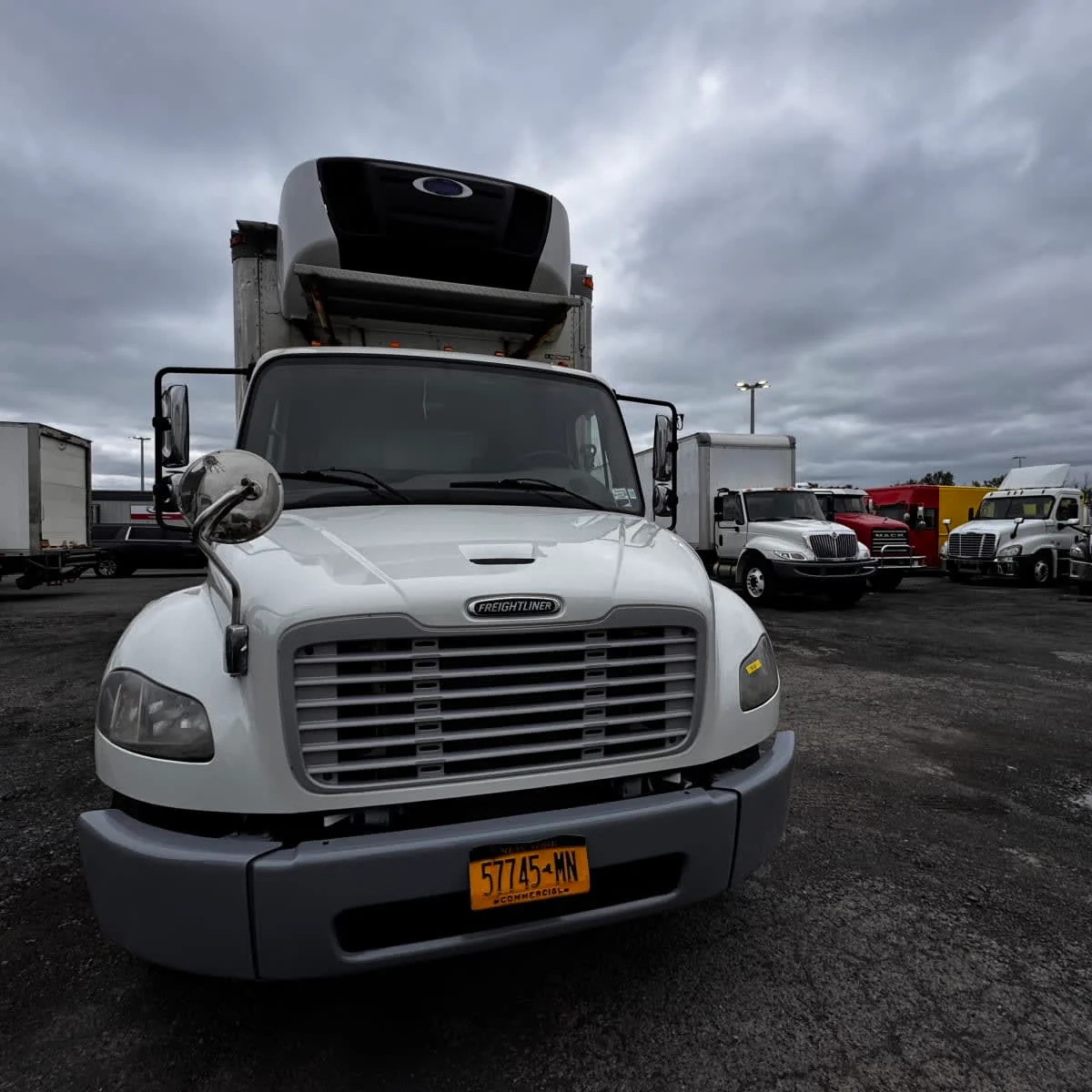 2019 Freightliner M2 106 in Syracuse, NY — photo 2