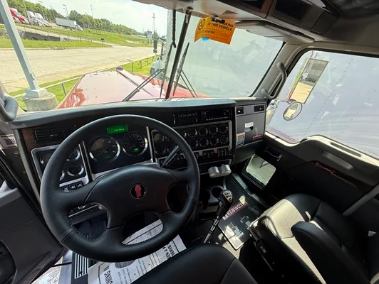 2027 Kenworth W900 in Chattanooga, TN — photo 11