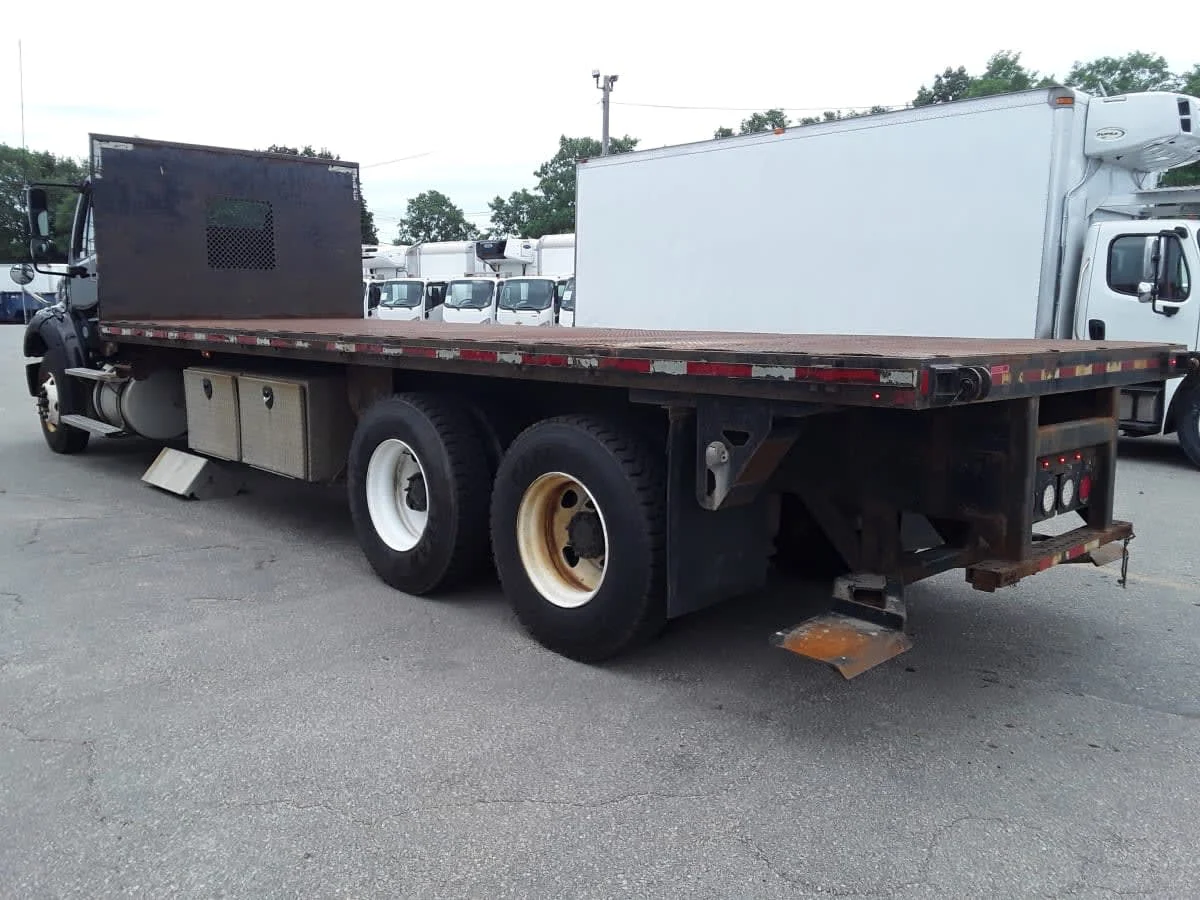 2017 Freightliner M2 112 - image 6