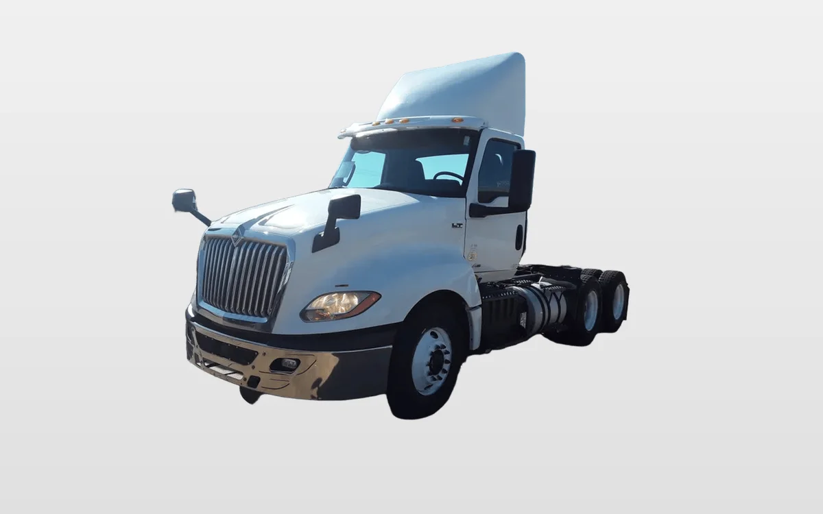 2019 International - image 1