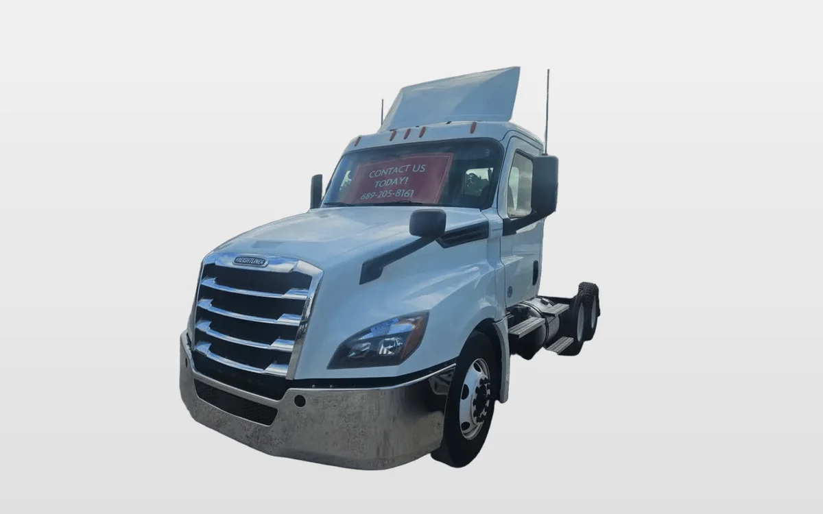 2019 Freightliner - image 1