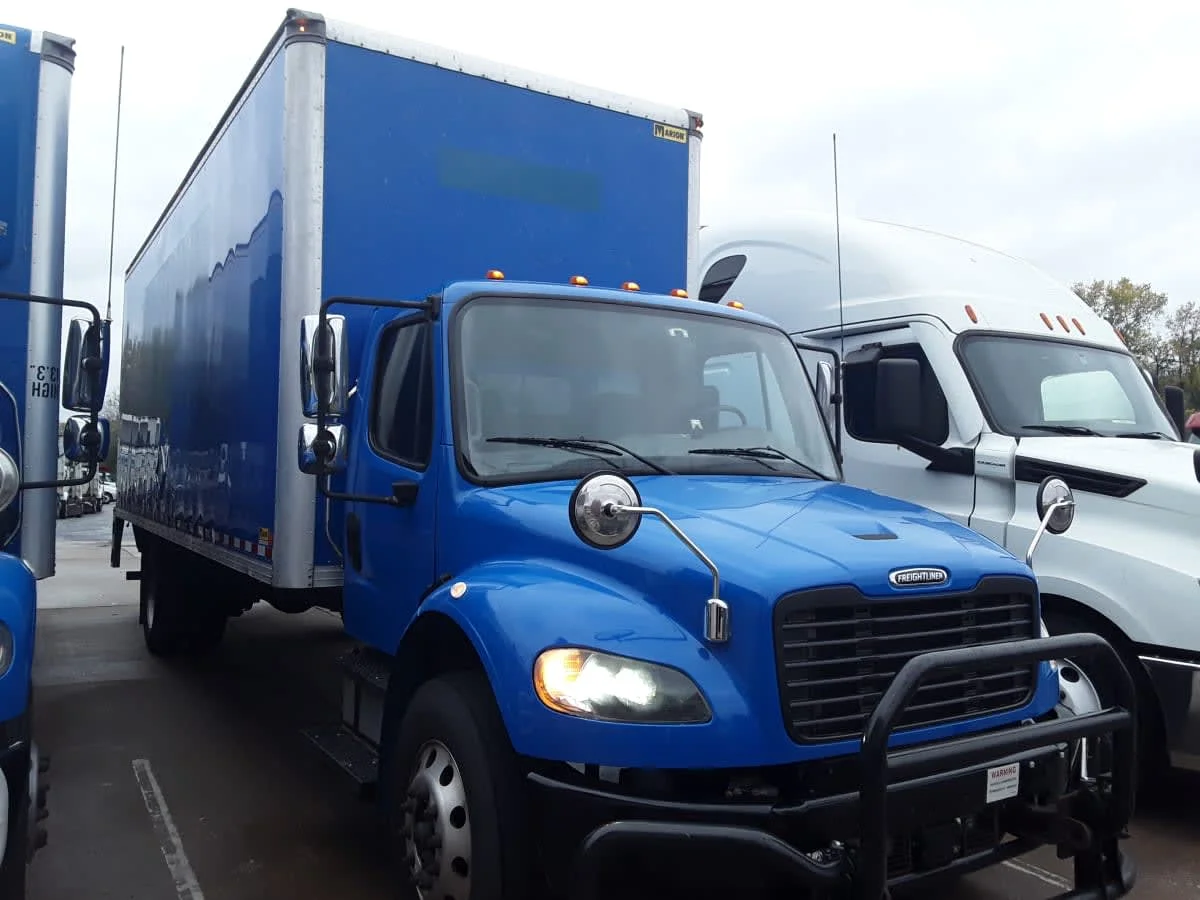 2022 Freightliner M2 106 - image 3