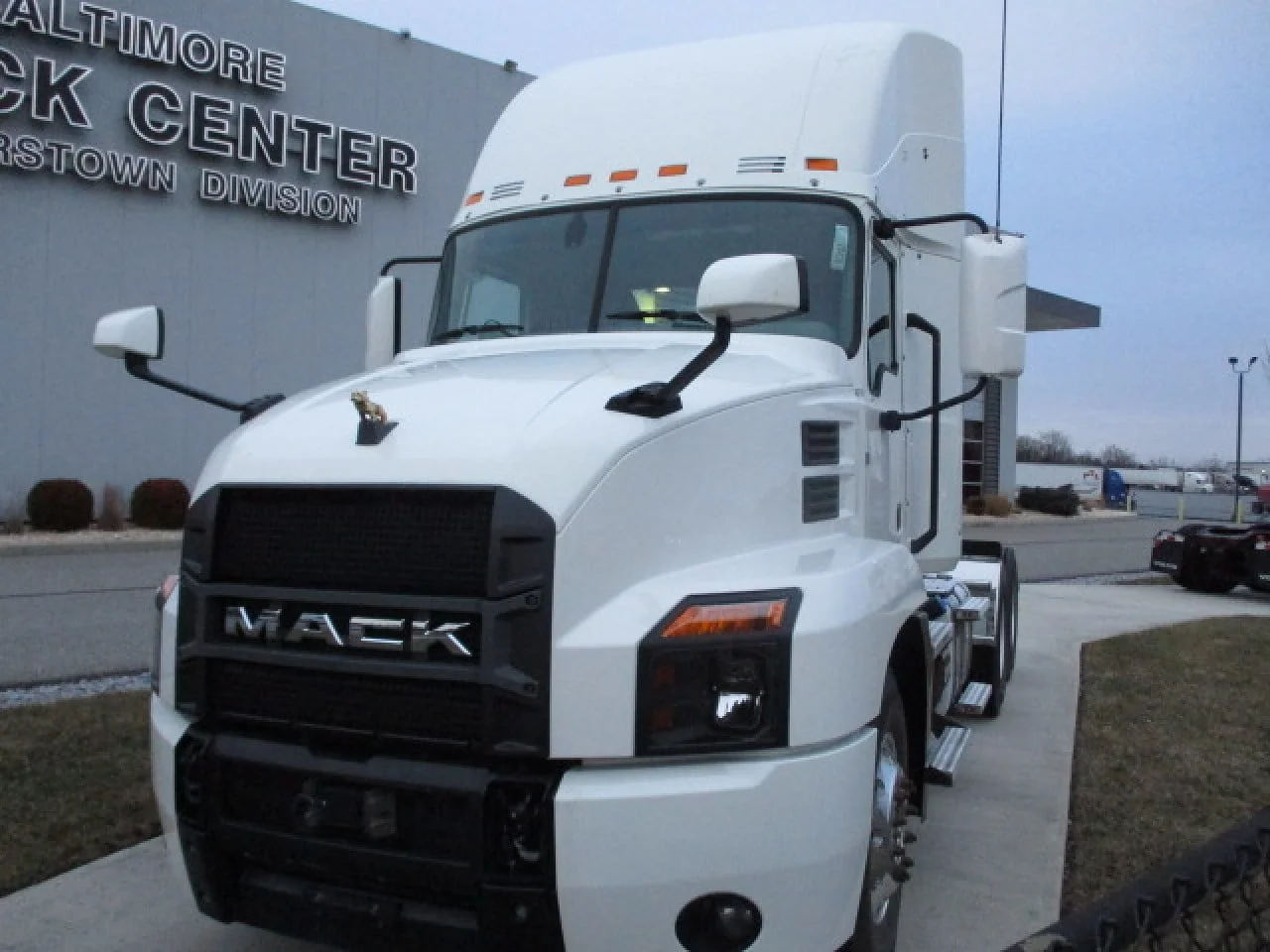 2019 Mack Anthem in Hagerstown, MD