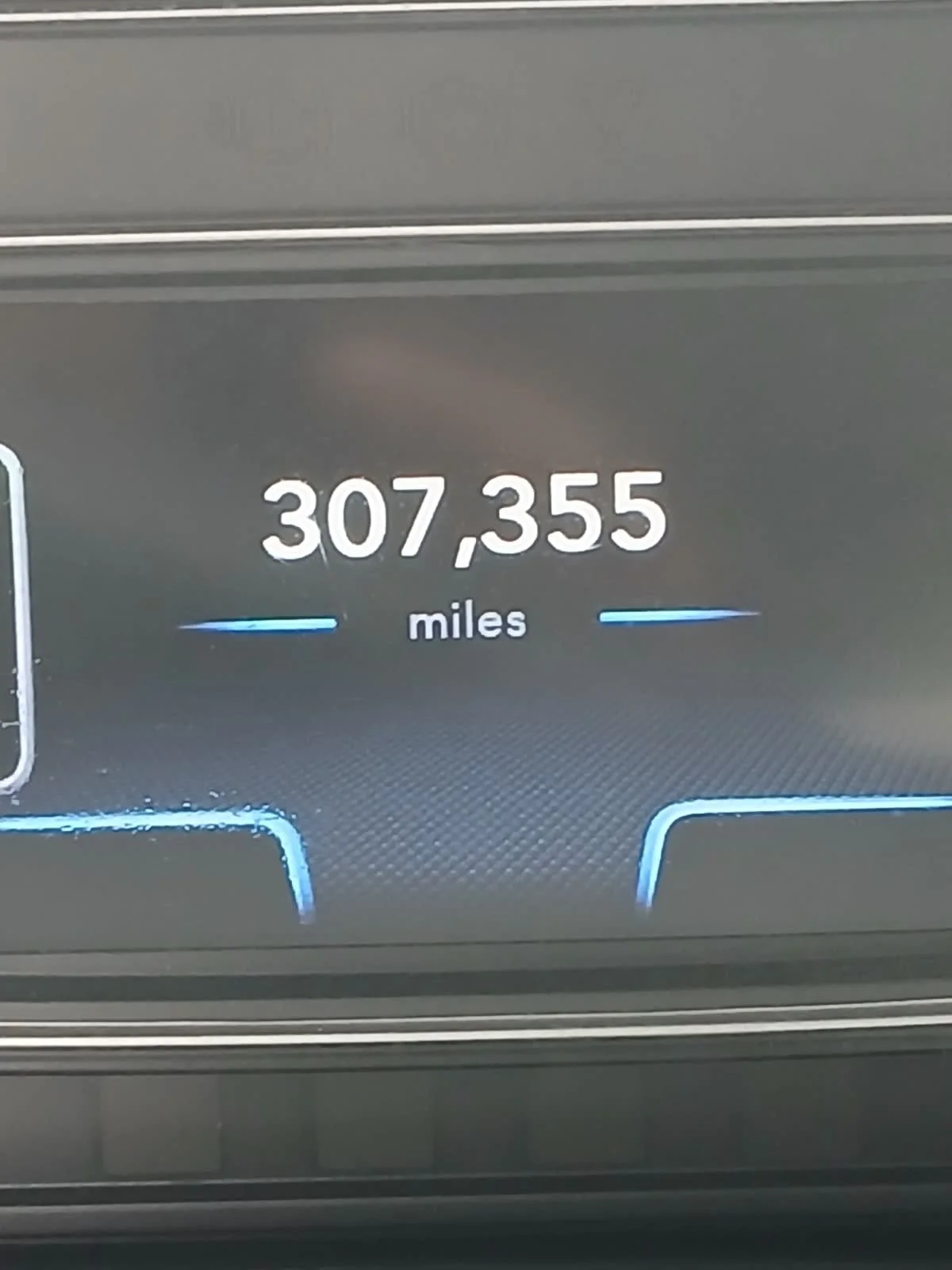 2020 International MV - image 11