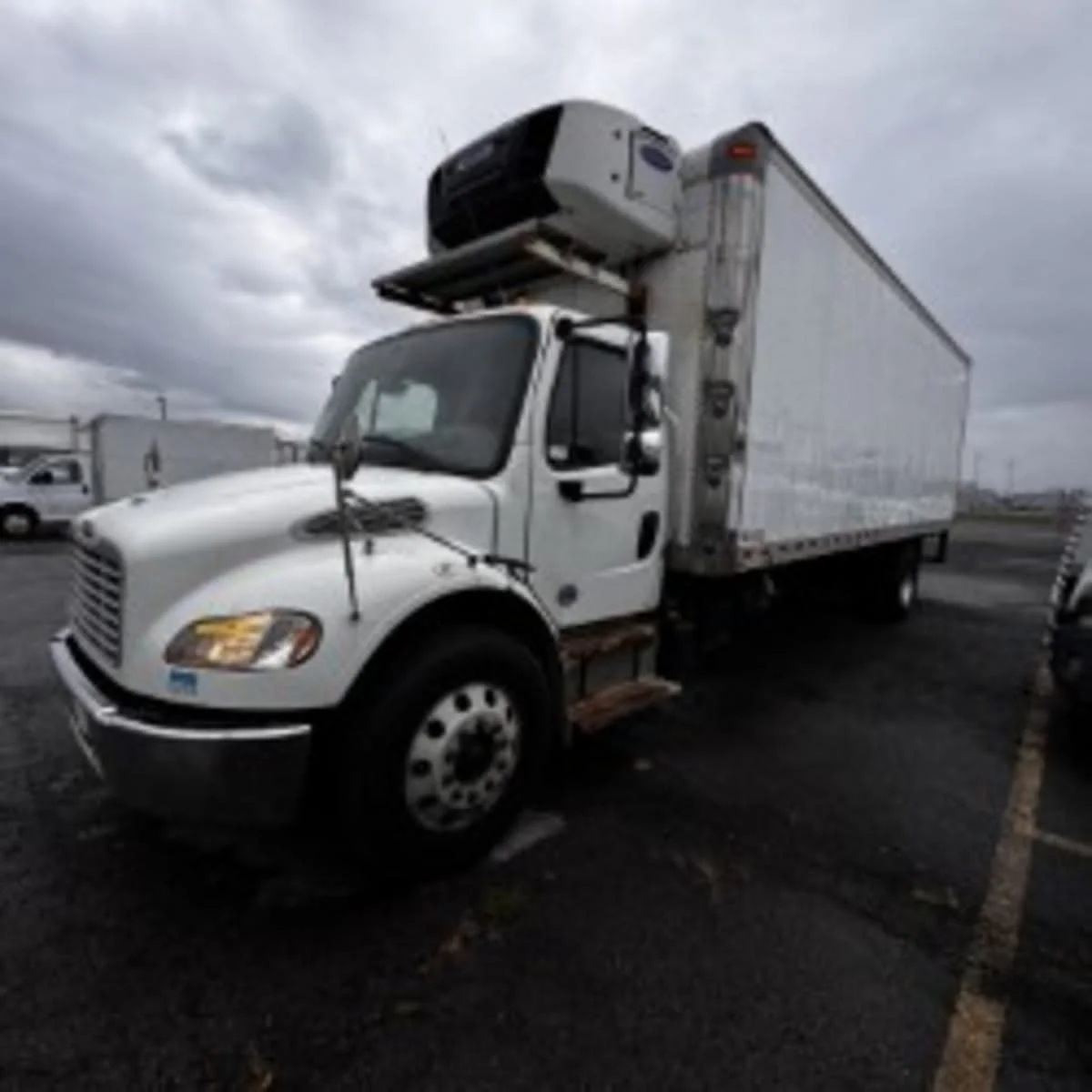 2020 Freightliner M2 106 - image 3