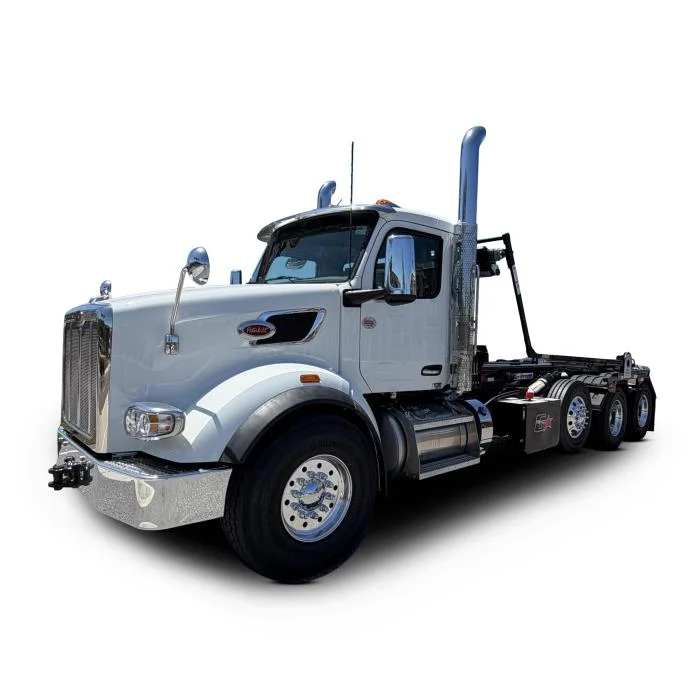 2027 Peterbilt 567 in Orlando, FL