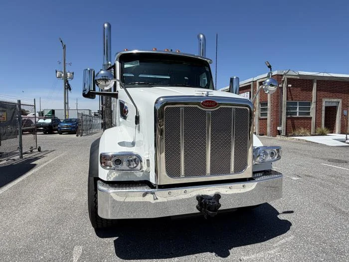 2027 Peterbilt 567 in Orlando, FL — photo 9