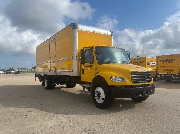 2022 Freightliner M2 106 in San Antonio, TX