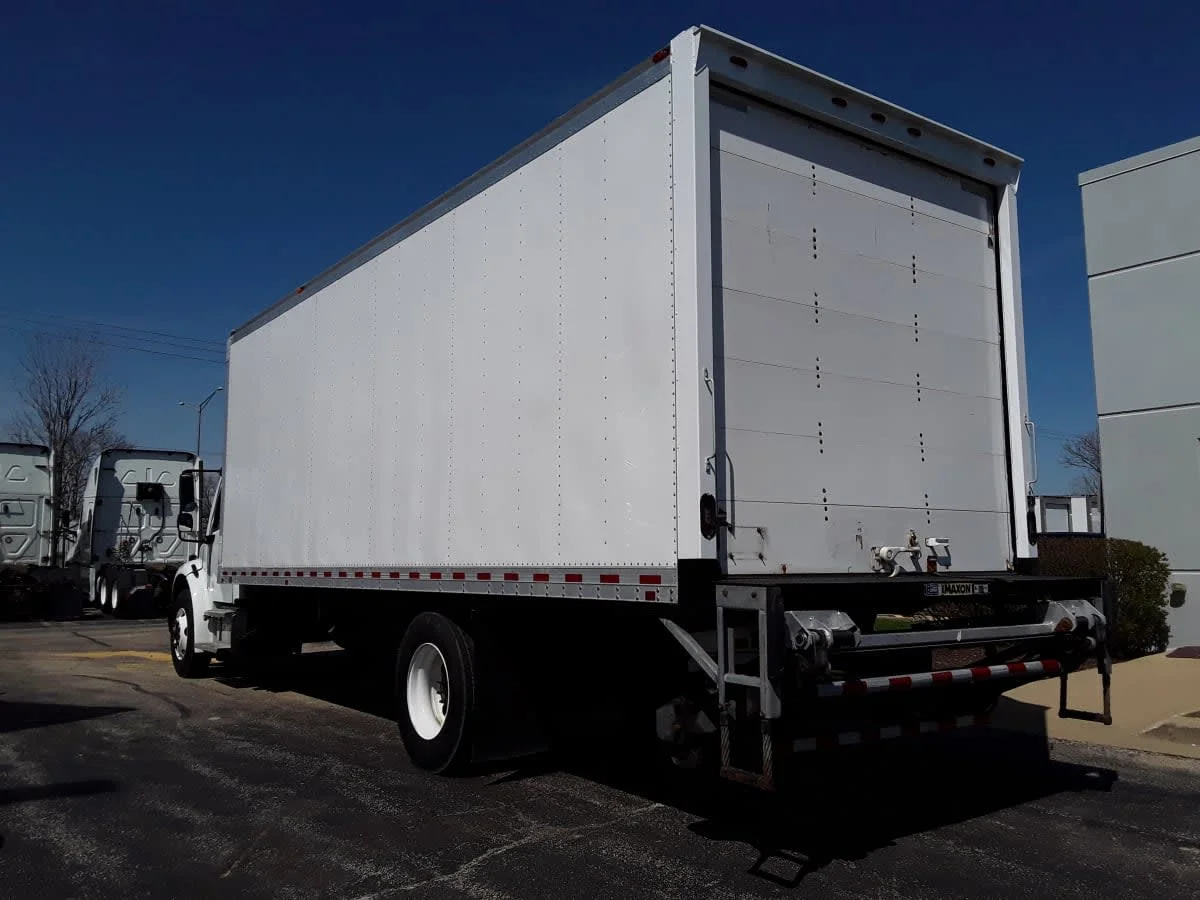 2019 Freightliner M2 106 in Bolingbrook, IL — photo 6