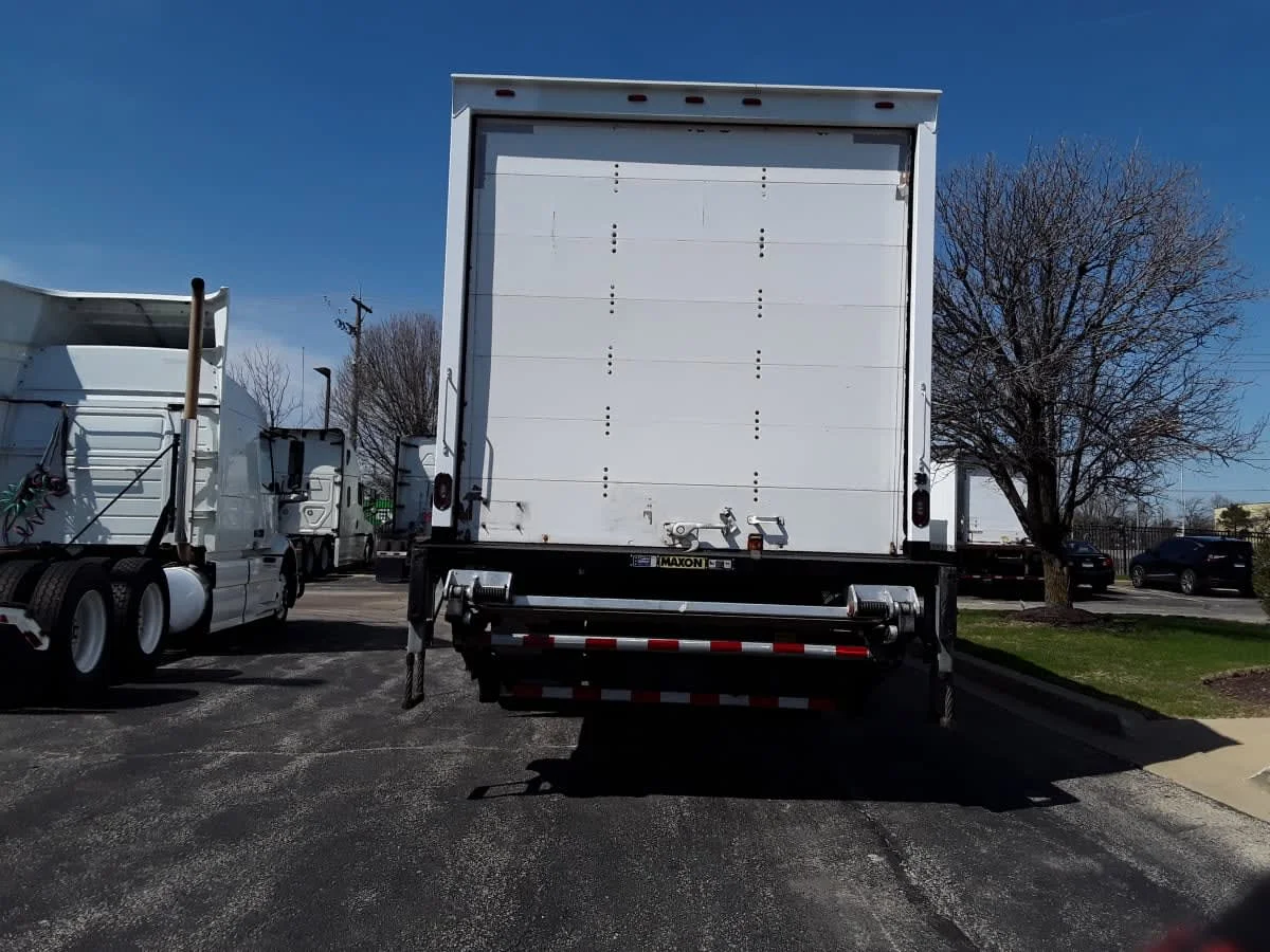 2019 Freightliner M2 106 in Bolingbrook, IL — photo 5