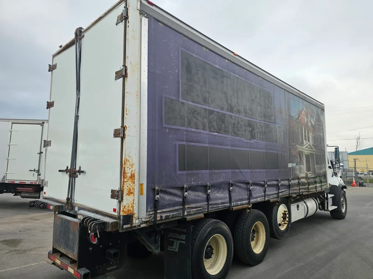 2015 Freightliner 108SD in Tacoma, WA — photo 4