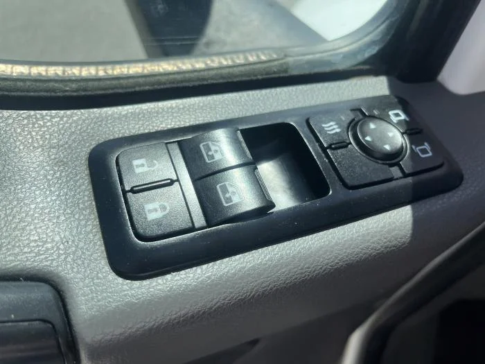 2021 International MV - image 22