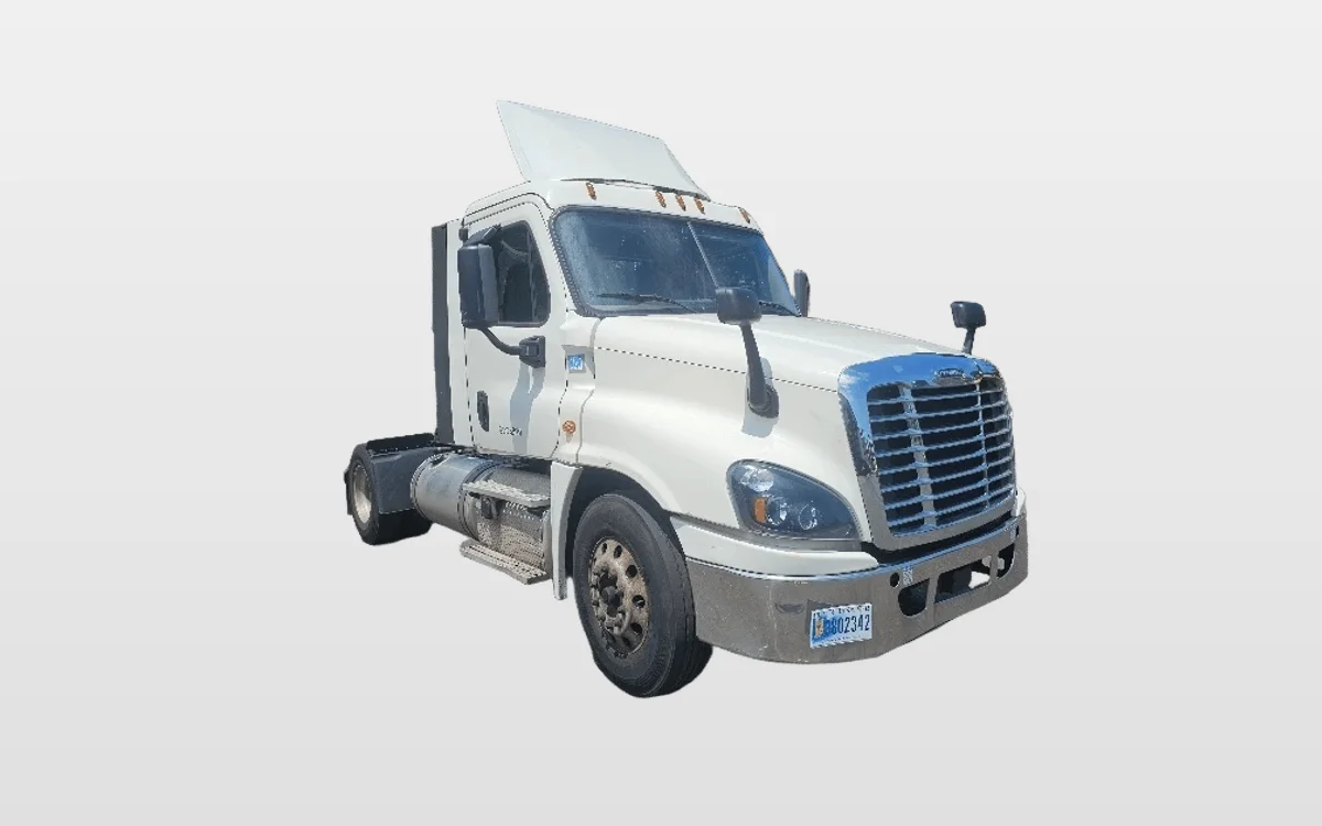 2019 Freightliner - image 1