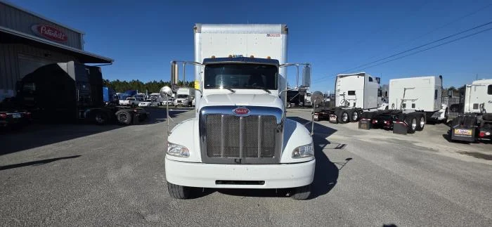 2020 Peterbilt 337 - image 9