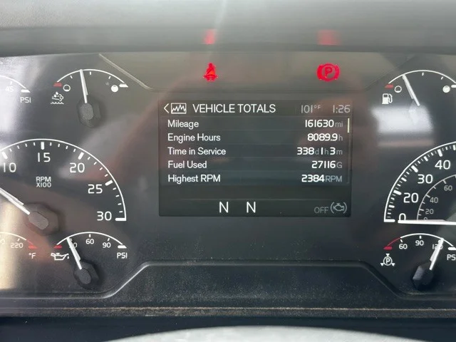 2020 Volvo VHD 300 in San Antonio, TX — photo 8