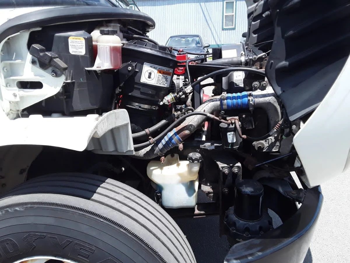 2016 Freightliner M2 106 - image 11