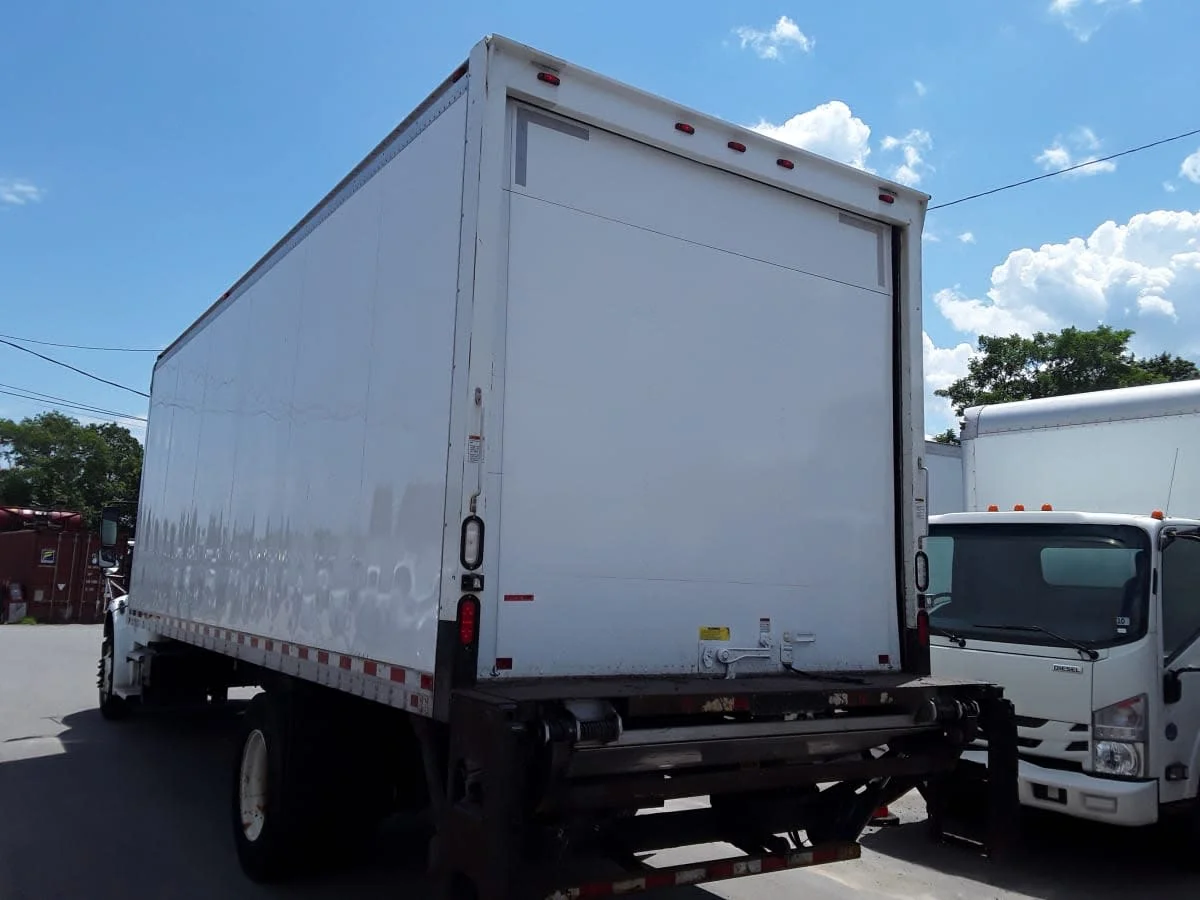 2016 Freightliner M2 106 - image 6