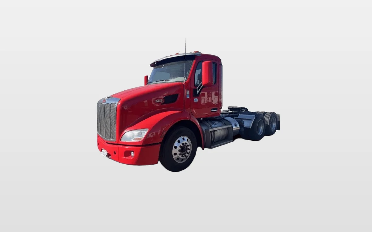2020 Peterbilt 579 - image 1