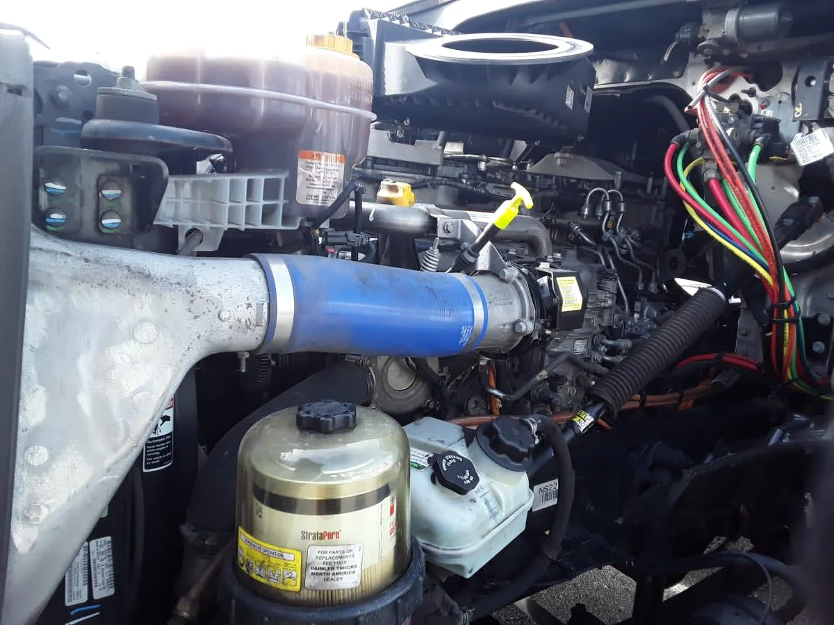 2022 Freightliner Cascadia in La Vergne, TN — photo 8