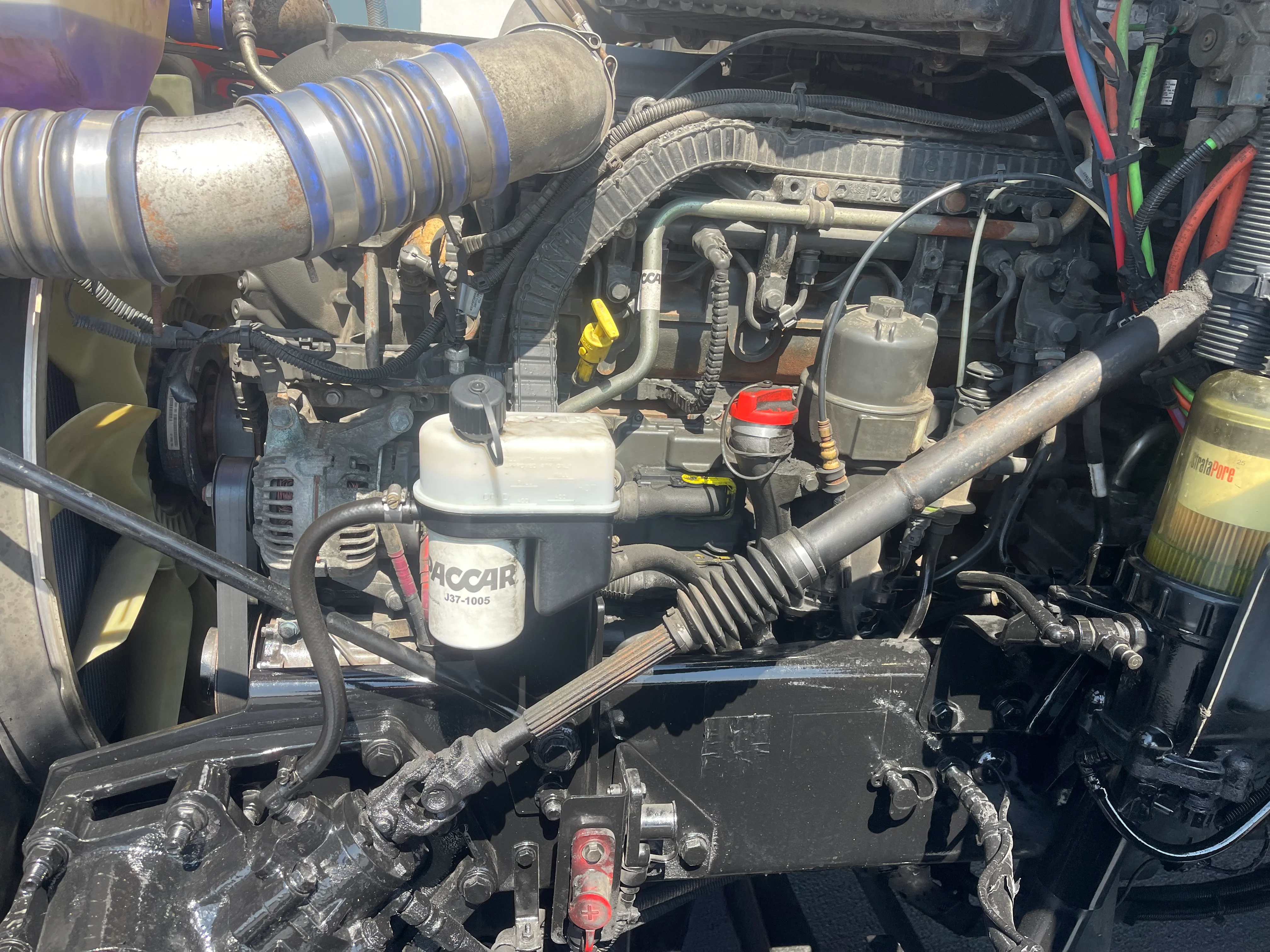 2020 Peterbilt 579 - image 8