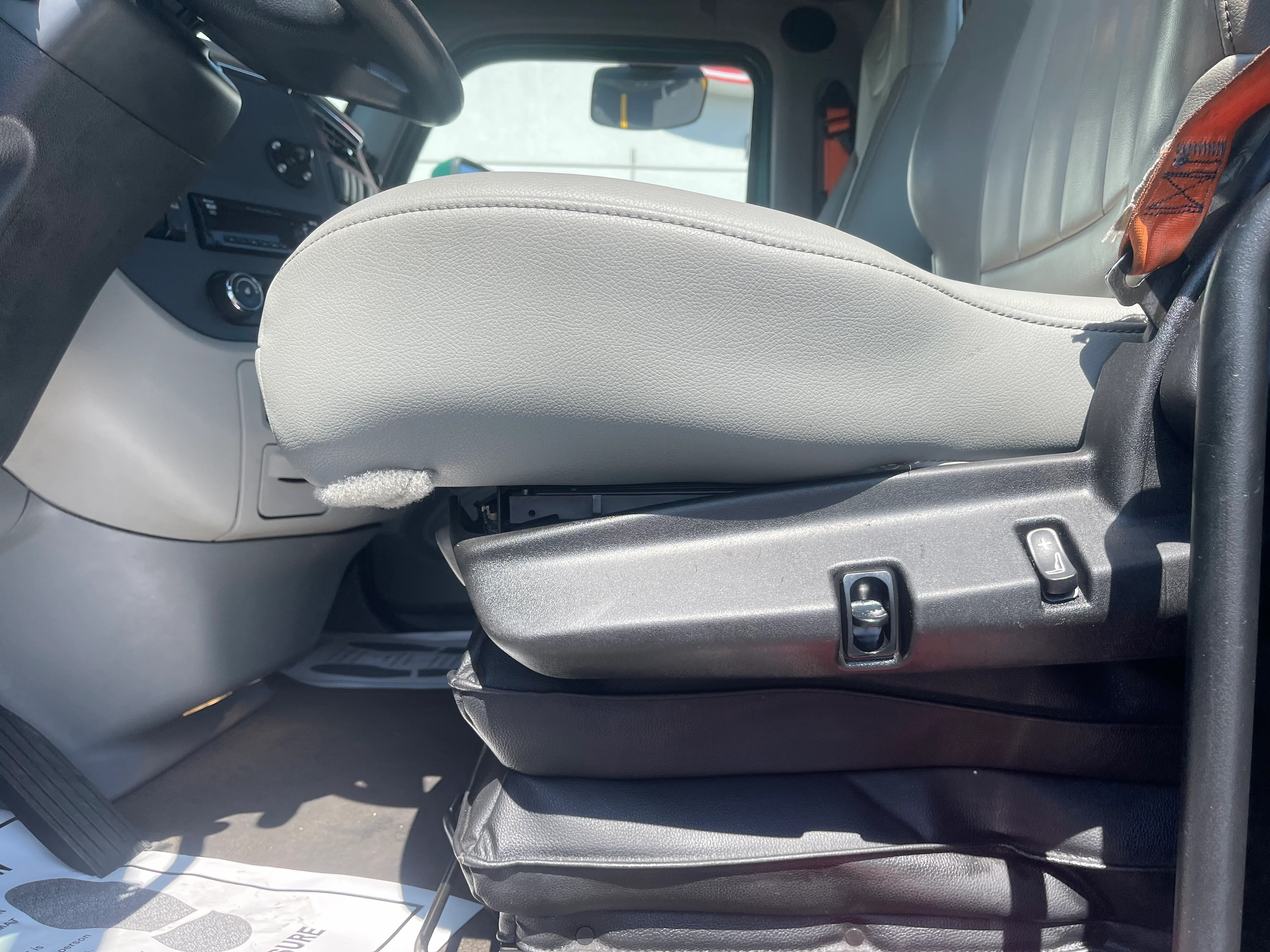 2020 Peterbilt 579 - image 15