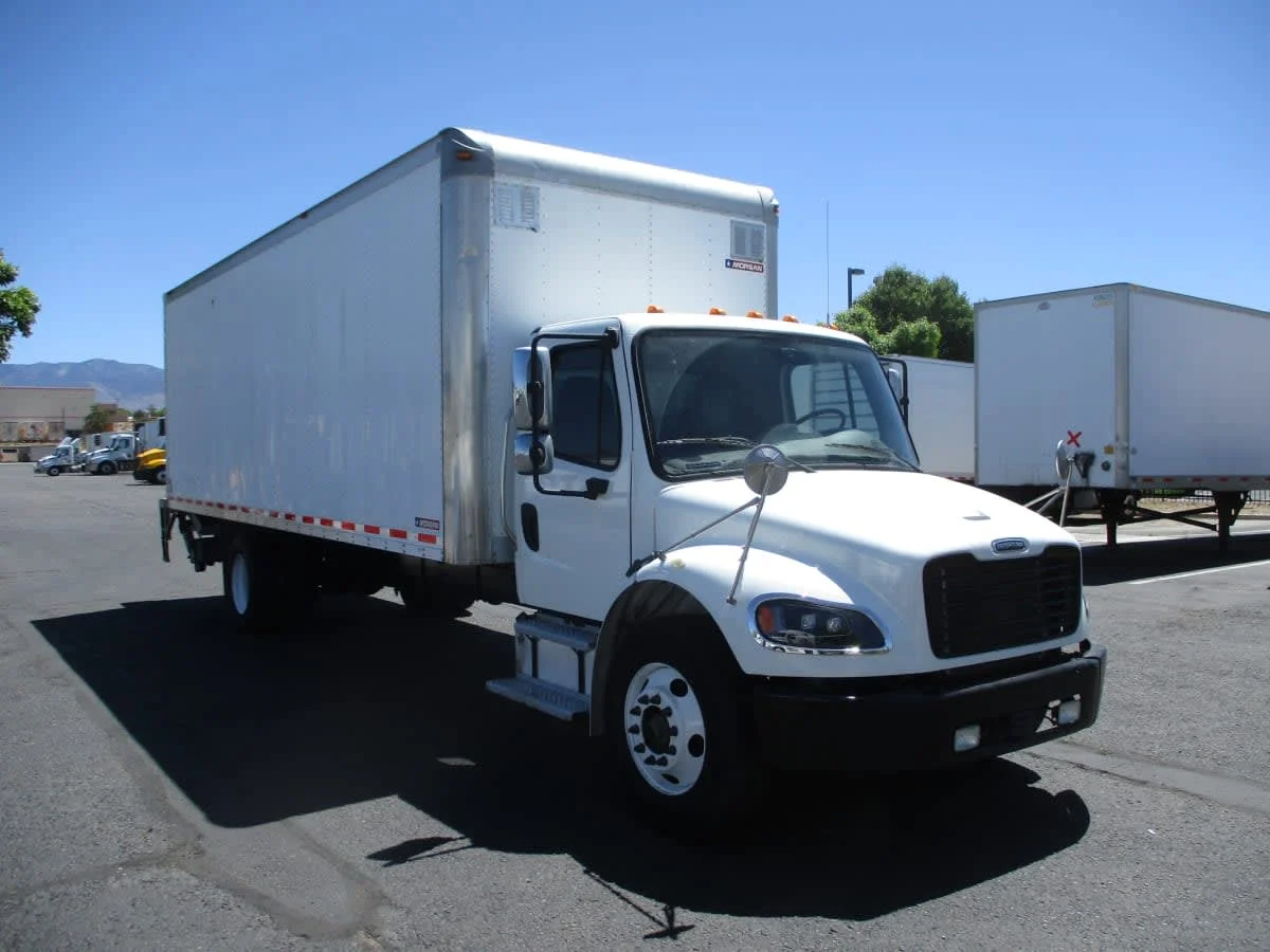 2019 Freightliner M2 106 in Commerce City, CO — photo 3