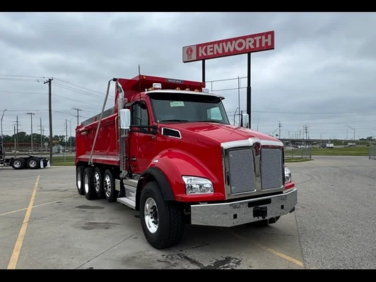2027 Kenworth T880
