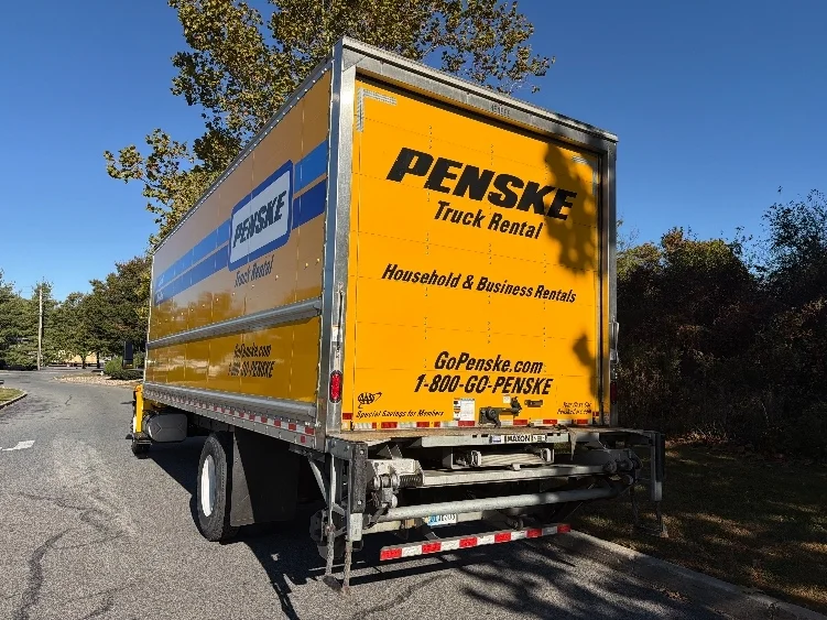 2022 International MV - image 6