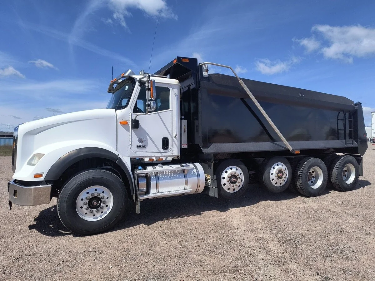 2018 International HX in Plover, WI