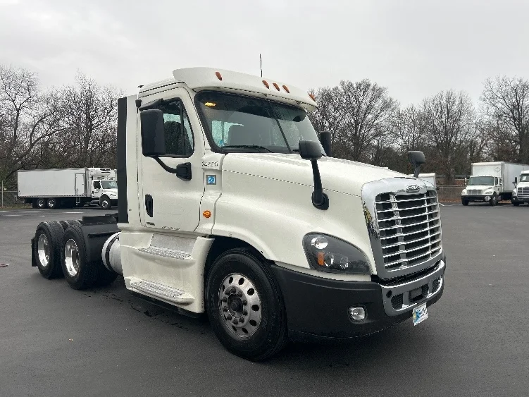 2019 Freightliner Cascadia in Pennsauken, NJ