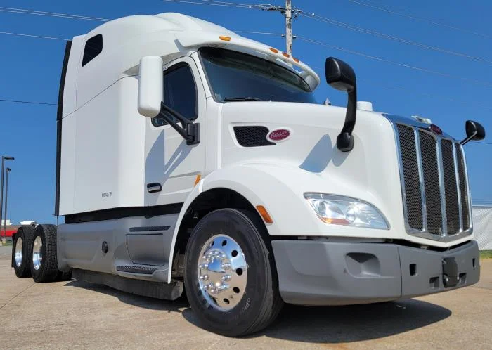 2021 Peterbilt 579 in Tulsa, OK — photo 7