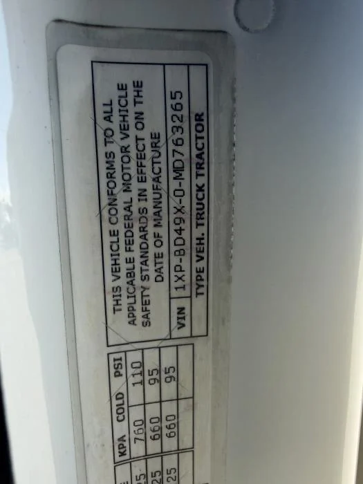 2021 Peterbilt 579 — photo 28