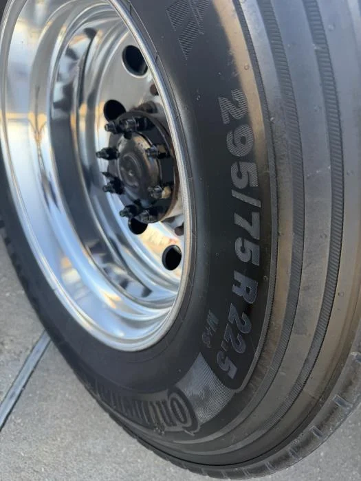 2021 Peterbilt 579 — photo 10