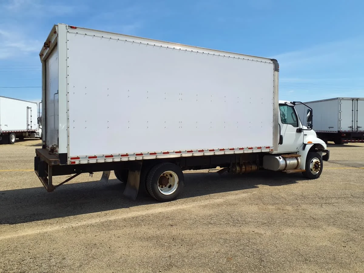 2020 International MV in Wayland, MI — photo 4