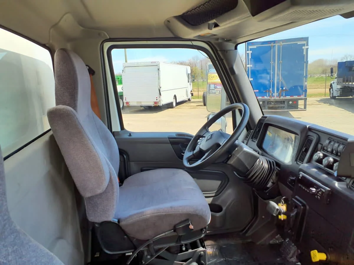 2020 International MV in Wayland, MI — photo 7