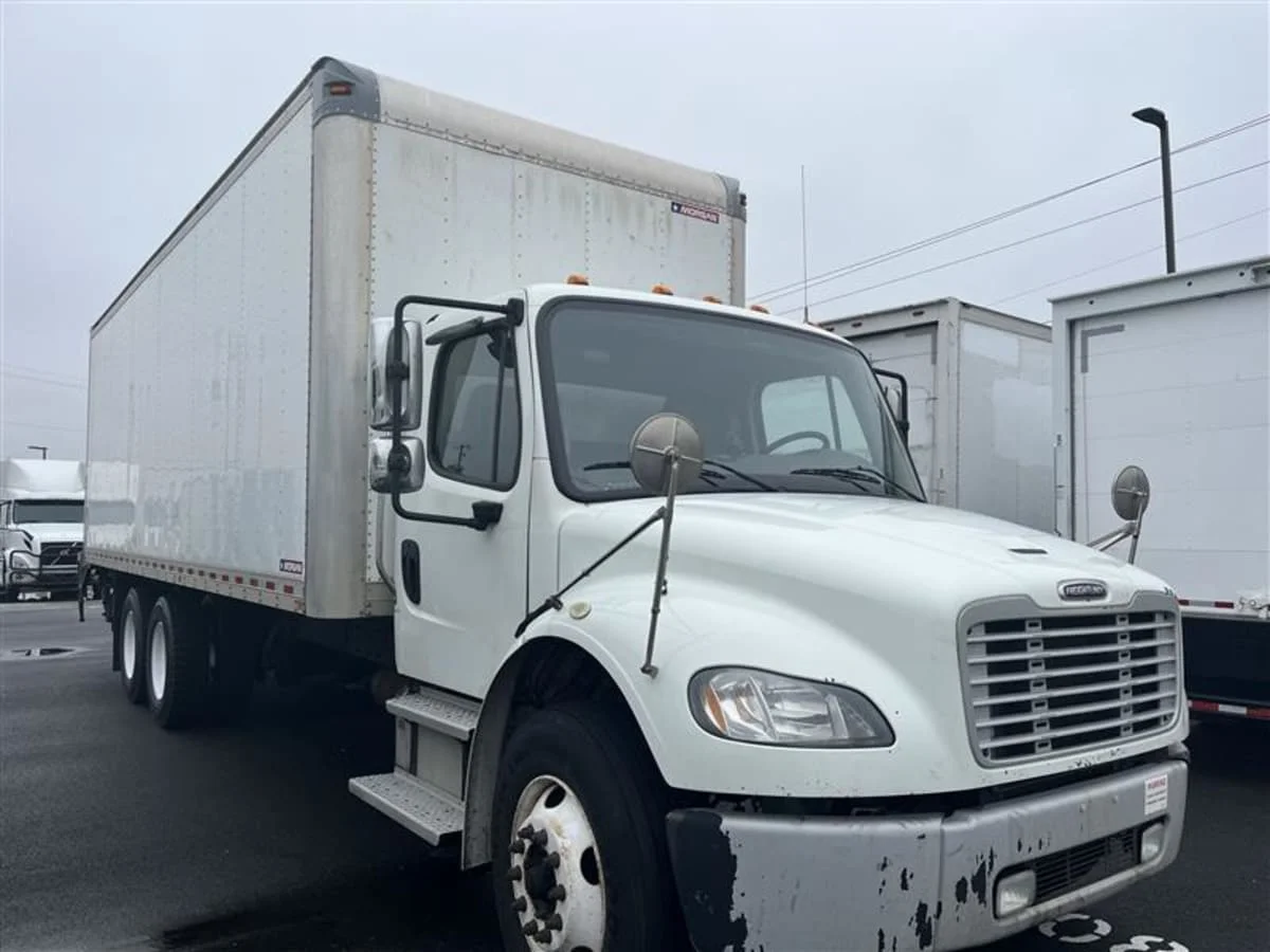 2020 Freightliner M2 106 - image 2