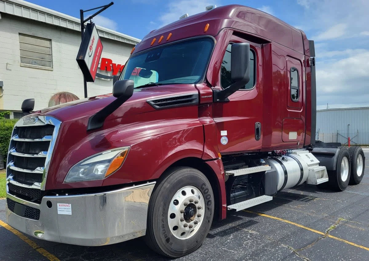 2020 Freightliner Cascadia