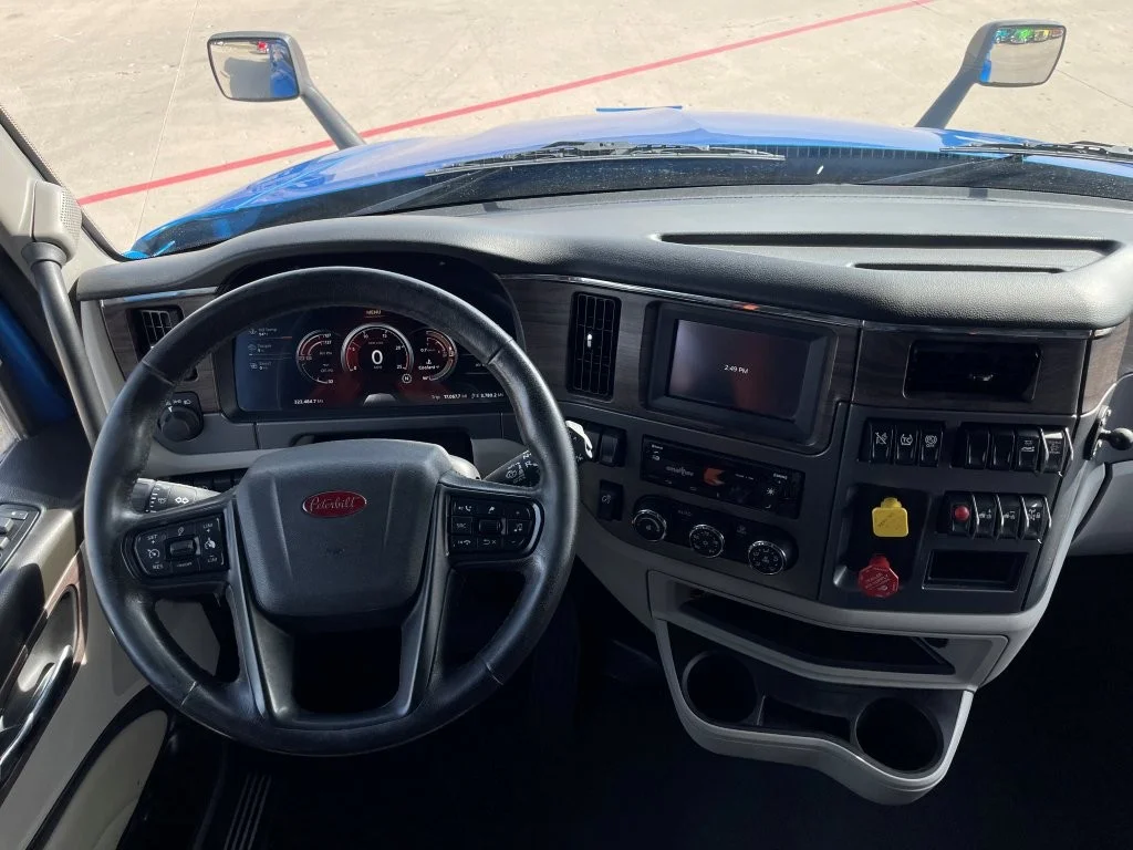 2023 Peterbilt 579 - image 12