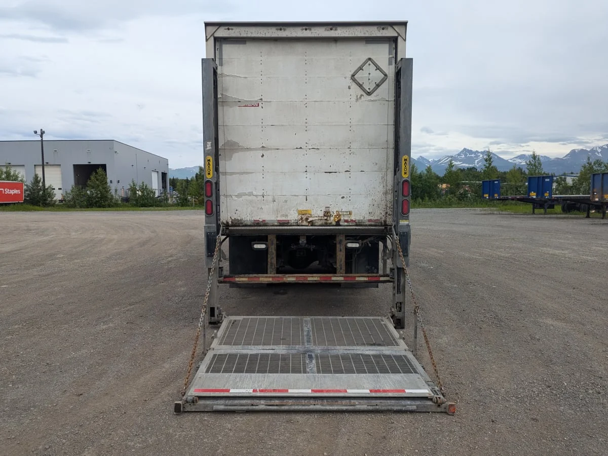 2018 Freightliner Cascadia in Anchorage, AK — photo 13