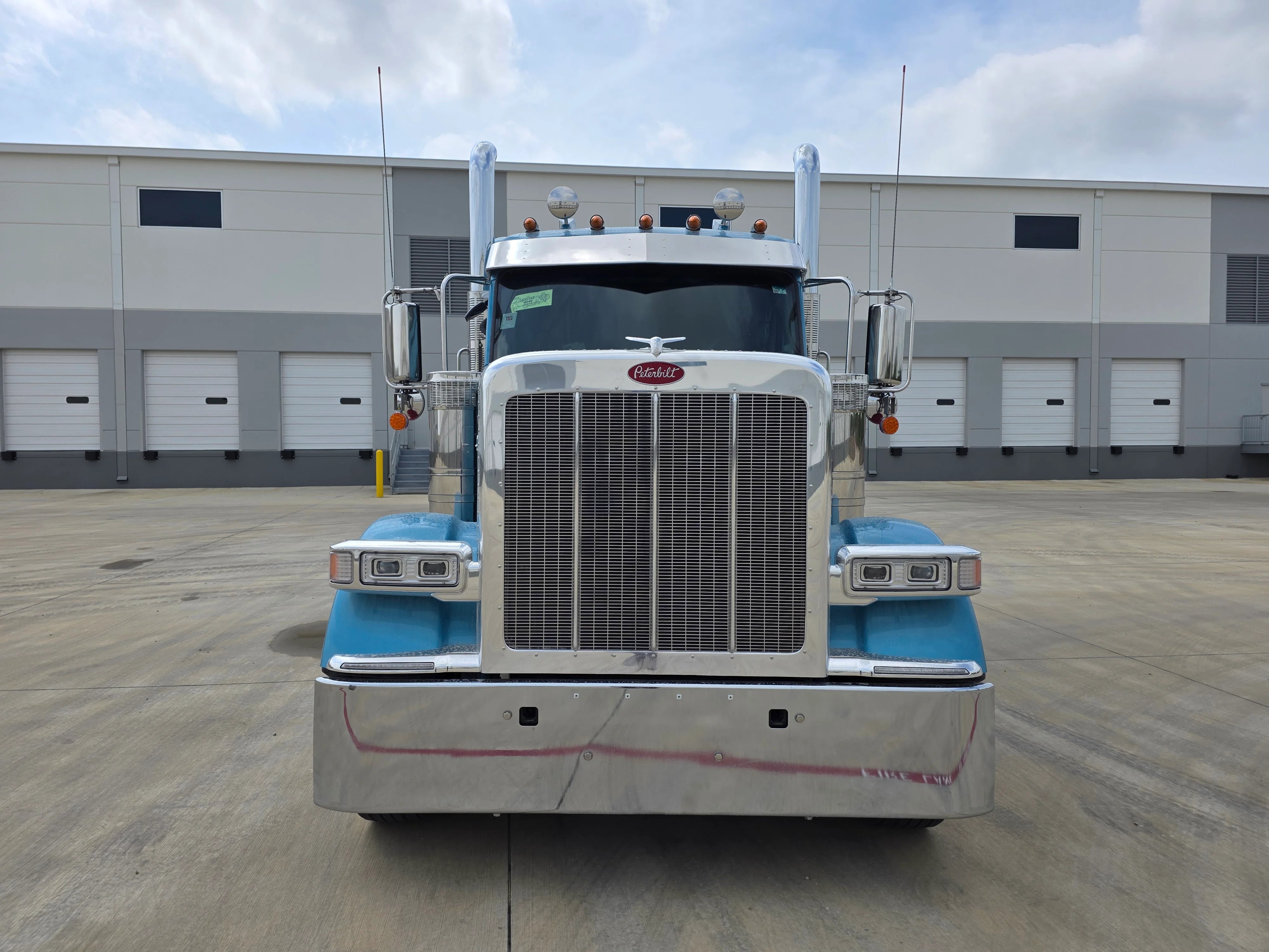 2027 Peterbilt 589 in Evansville, IN — photo 8