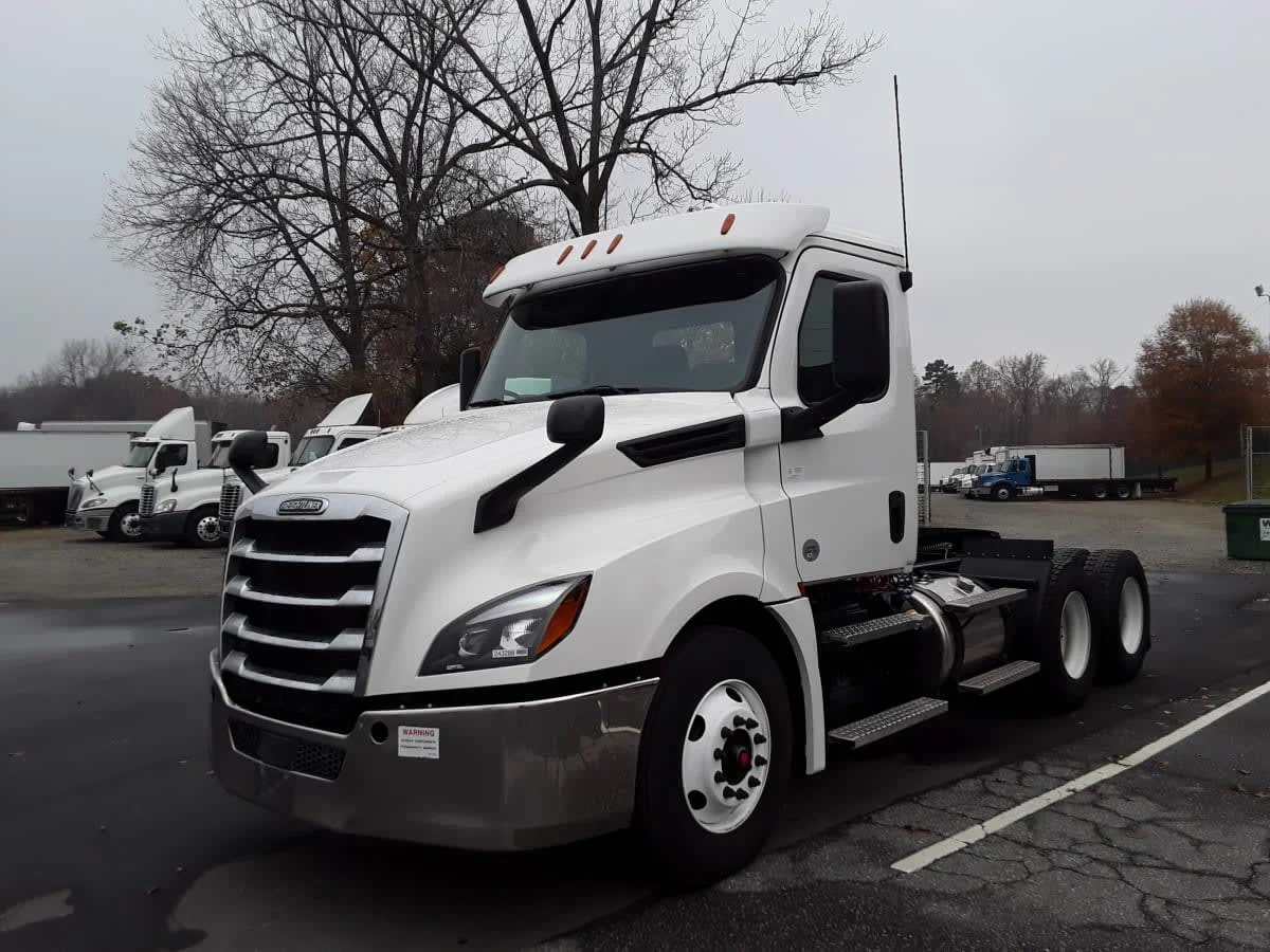 2020 Freightliner Cascadia