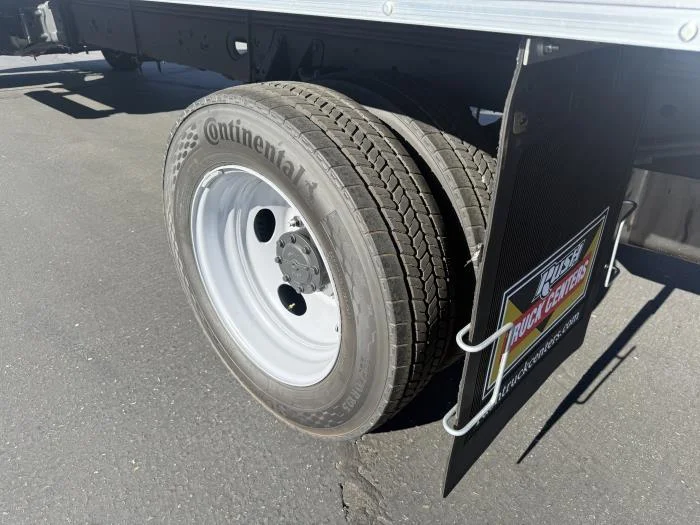 2026 Ford F-550 — photo 10