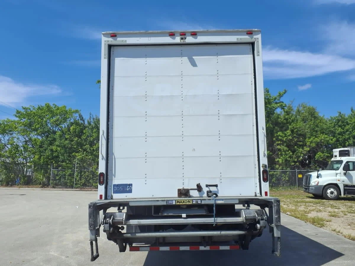 2021 Freightliner M2 106 - image 5