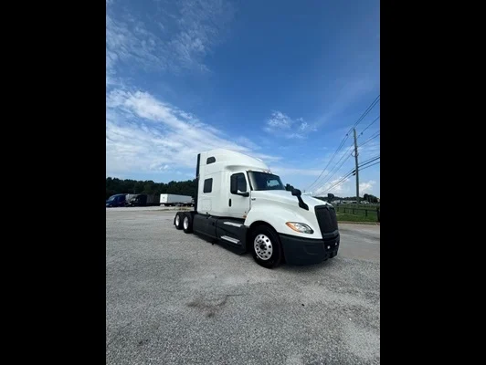 2021 International LT in Conyers, GA — photo 4