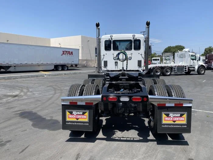 2025 Peterbilt 567 - image 7