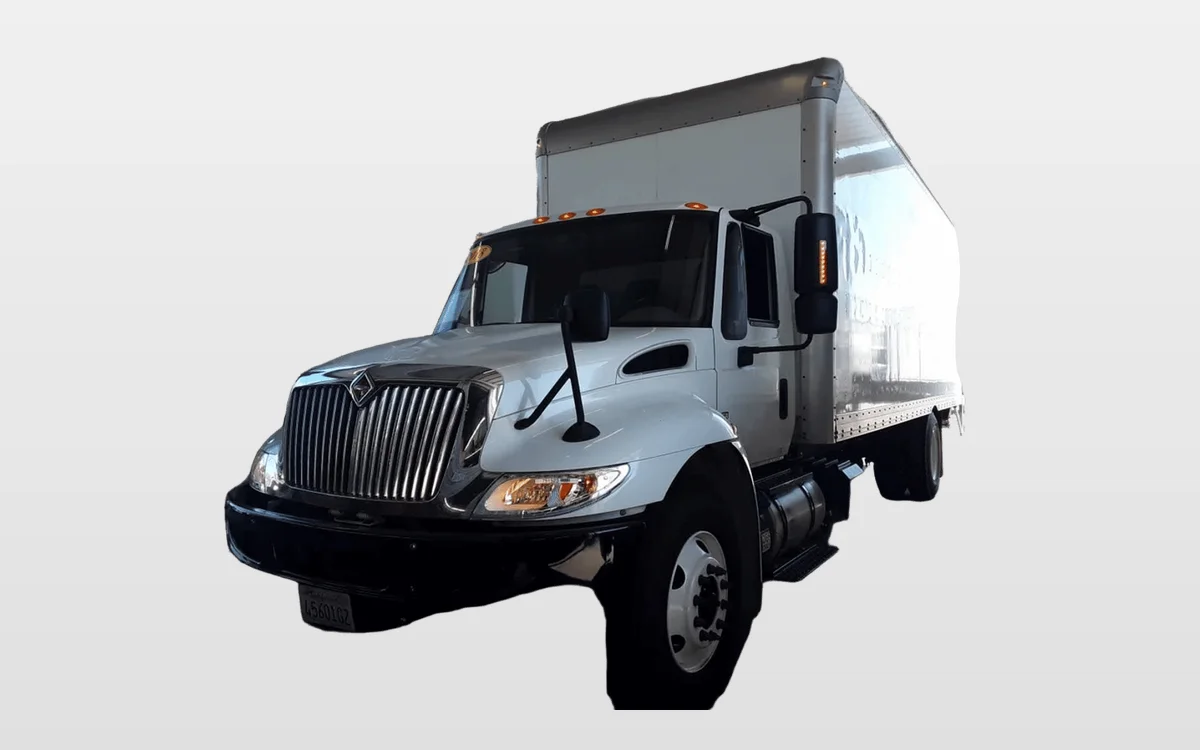 2018 International 4300 - image 1