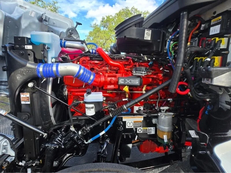 2027 Peterbilt 567 in Fort Lauderdale, FL — photo 5