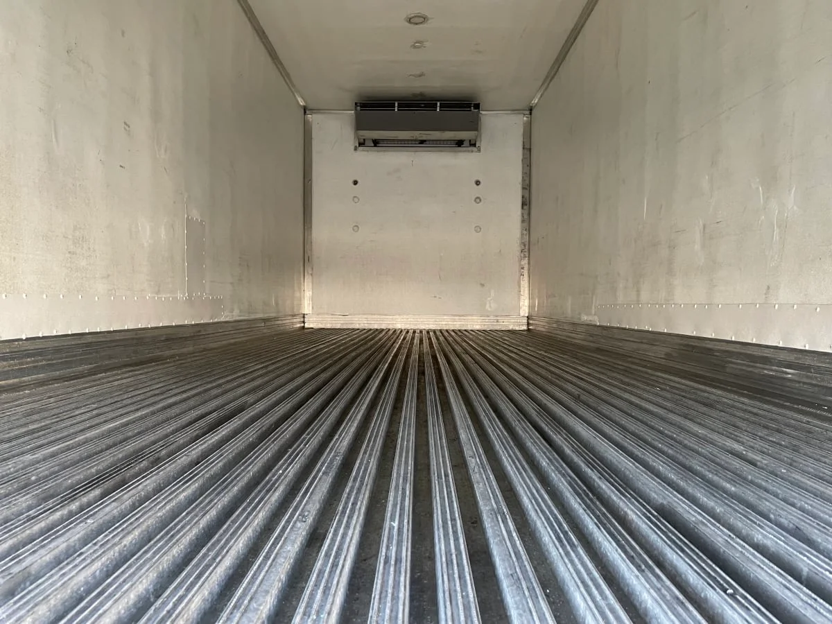 2019 Freightliner M2 106 - image 9