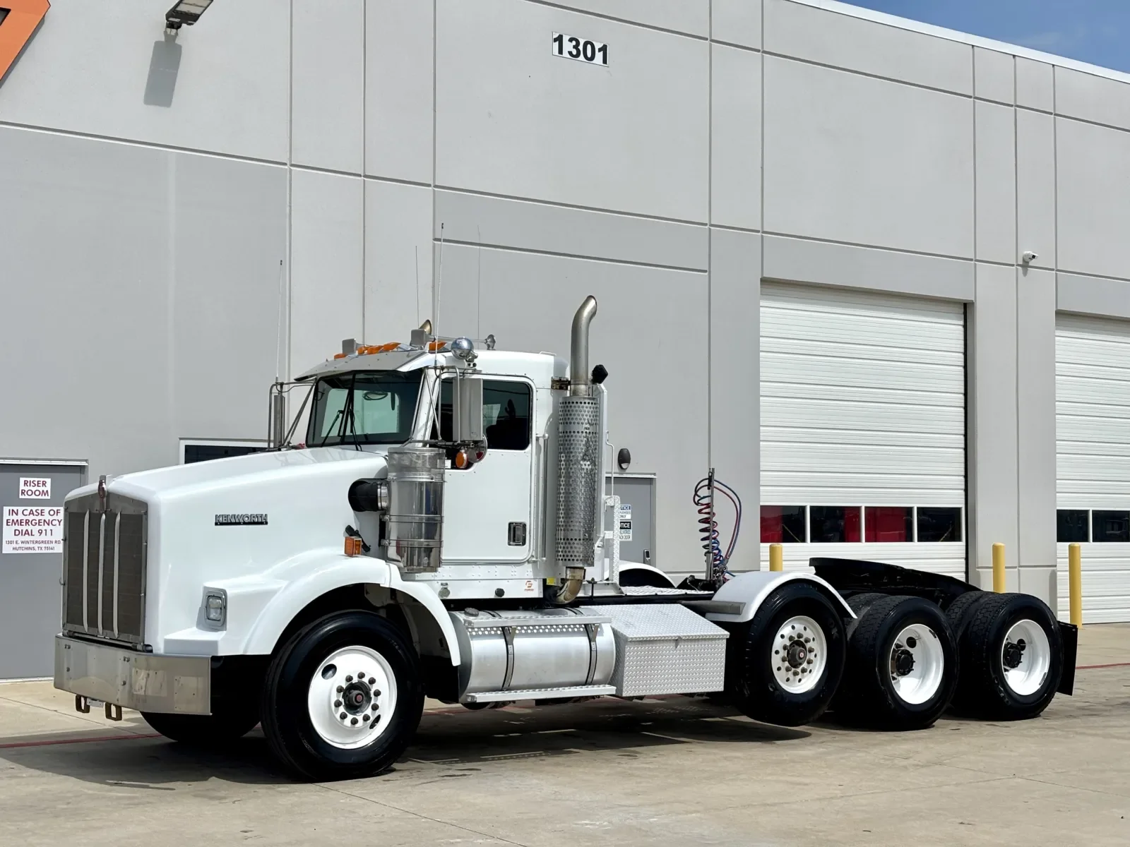 2001 Kenworth T800 in Hutchins, TX — photo 2